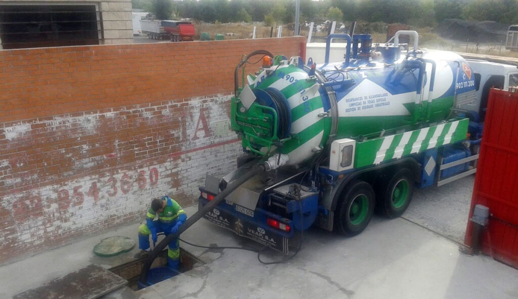 desatascos camion cuba chapineria